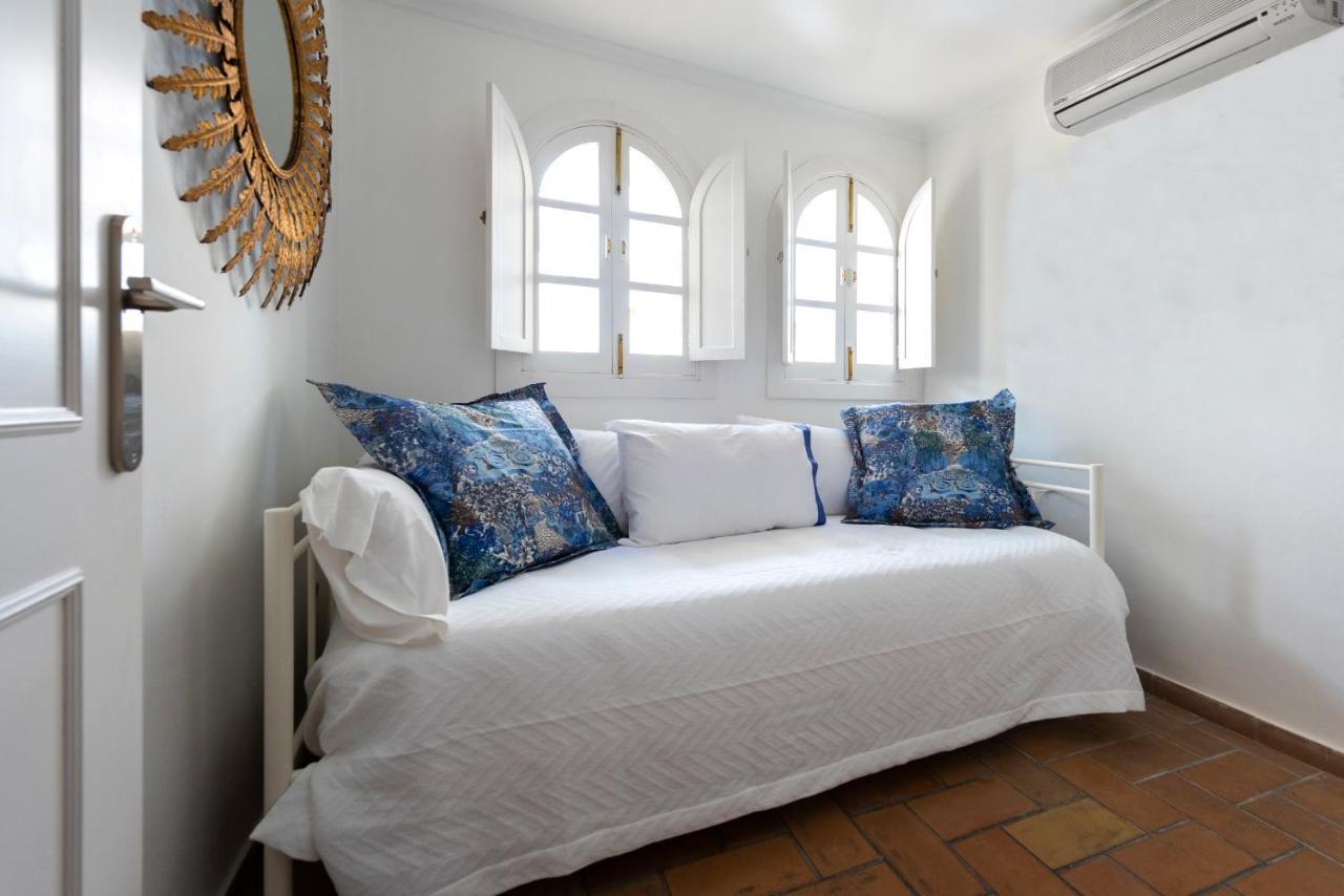 Genteel Home Pajaritos Sevilla Buitenkant foto
